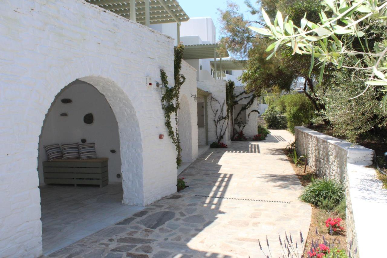 Saint Andrea Seaside Resort - Adults Only Parikia  Bagian luar foto